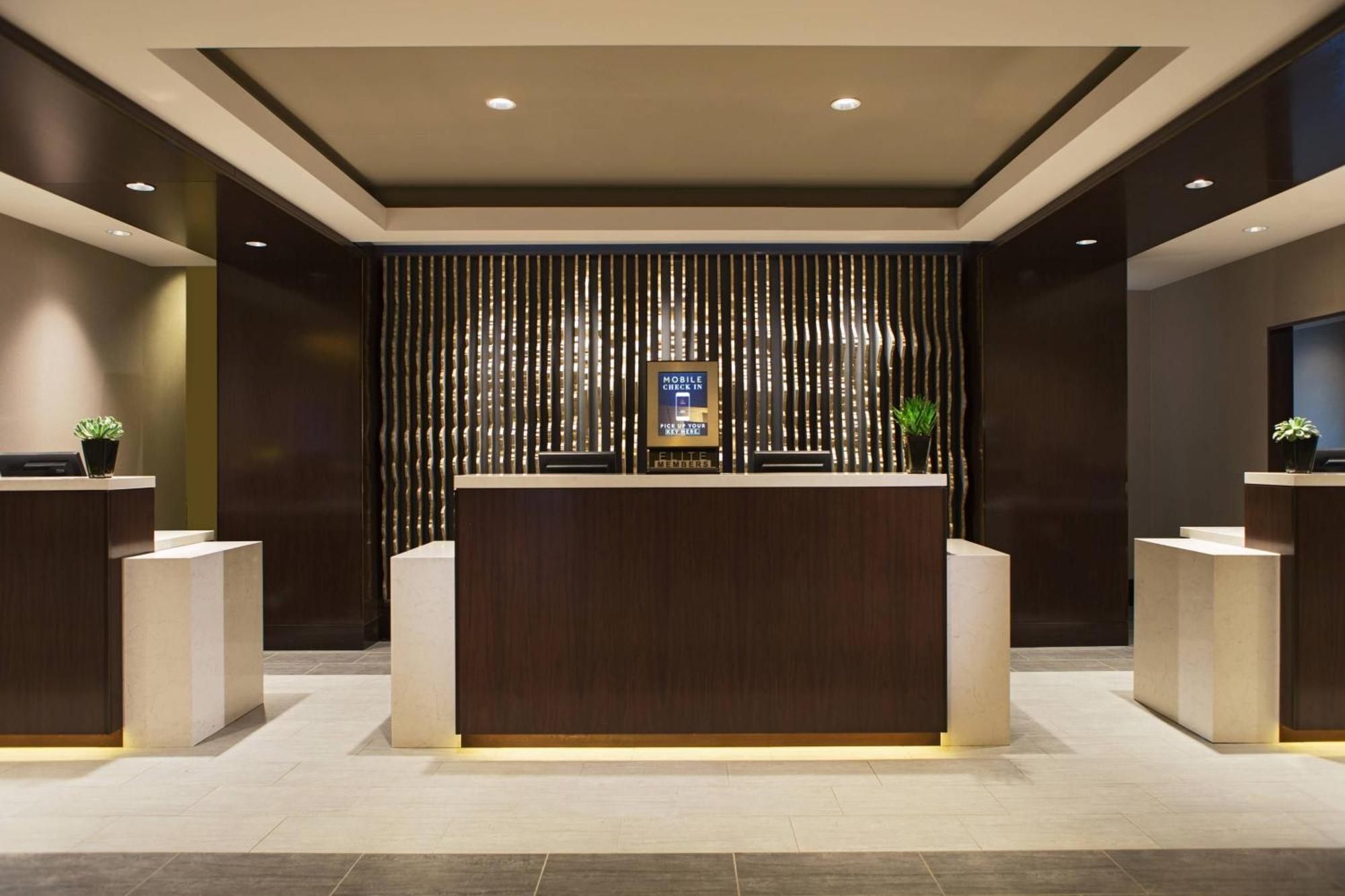 Marriott Downtown Hotel 4*